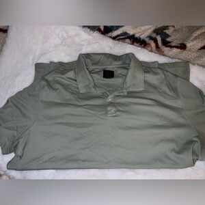 4/$10 Bundle Sale: EUC 14th and Union Light Sage Green Short Sleeve Polo Top